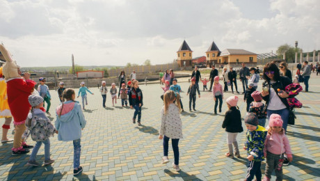 Семейный праздник Светлой Пасхи и открытие сезона 2019 г. в "КАЗЕЕВКЕ" (28.04.2019 г.) Часть 1